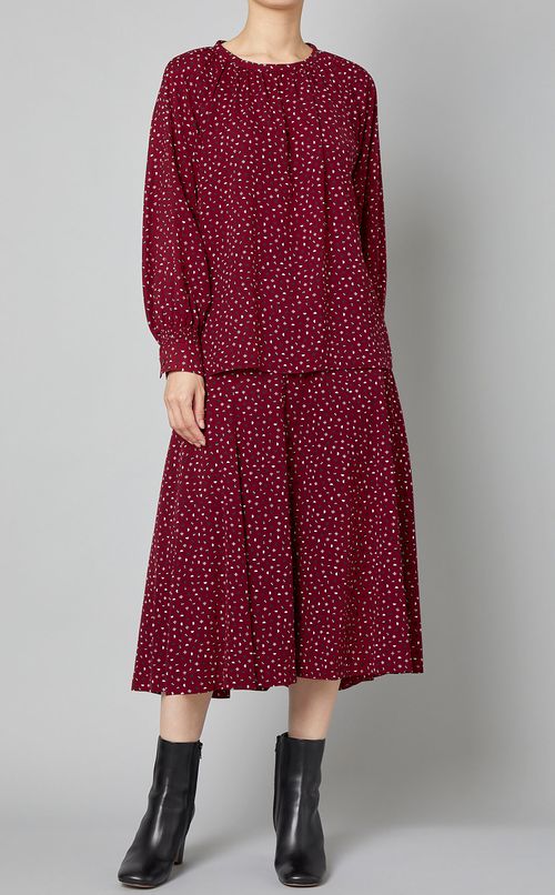 ドットプリントプルオーバーブラウス