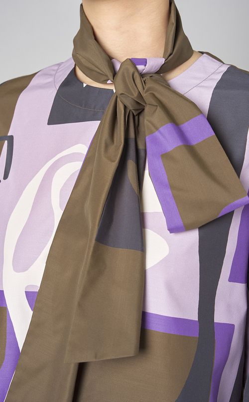 マルチプリントボウタイブラウス