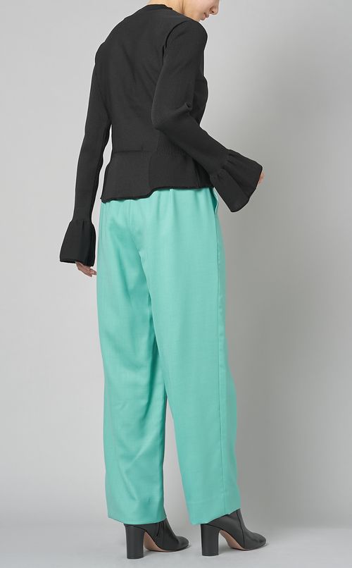 フレアスリーブニッ卜プルオーバー