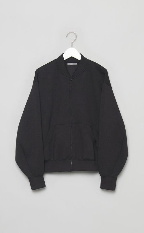 ボリュームスリーブジップアップブルゾン