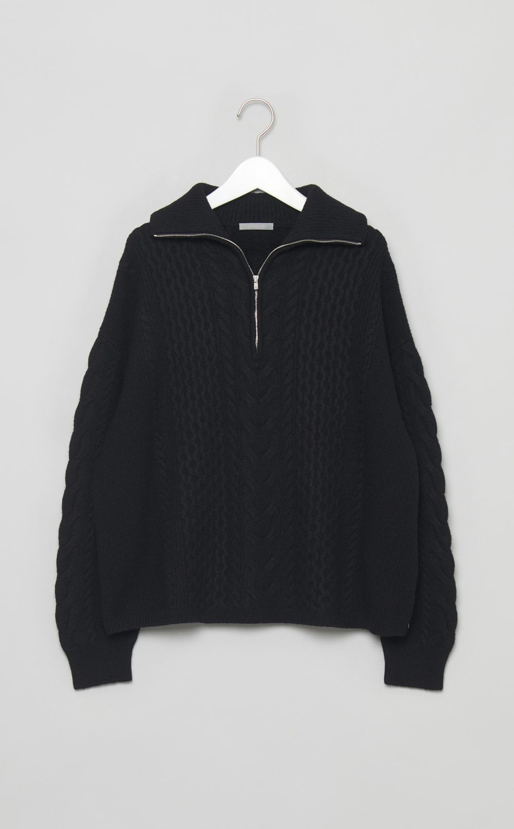 ハーフジップミドルゲージニット