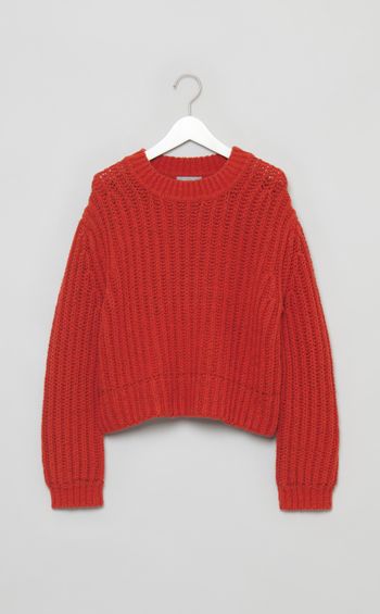 クロップドケーブルニット