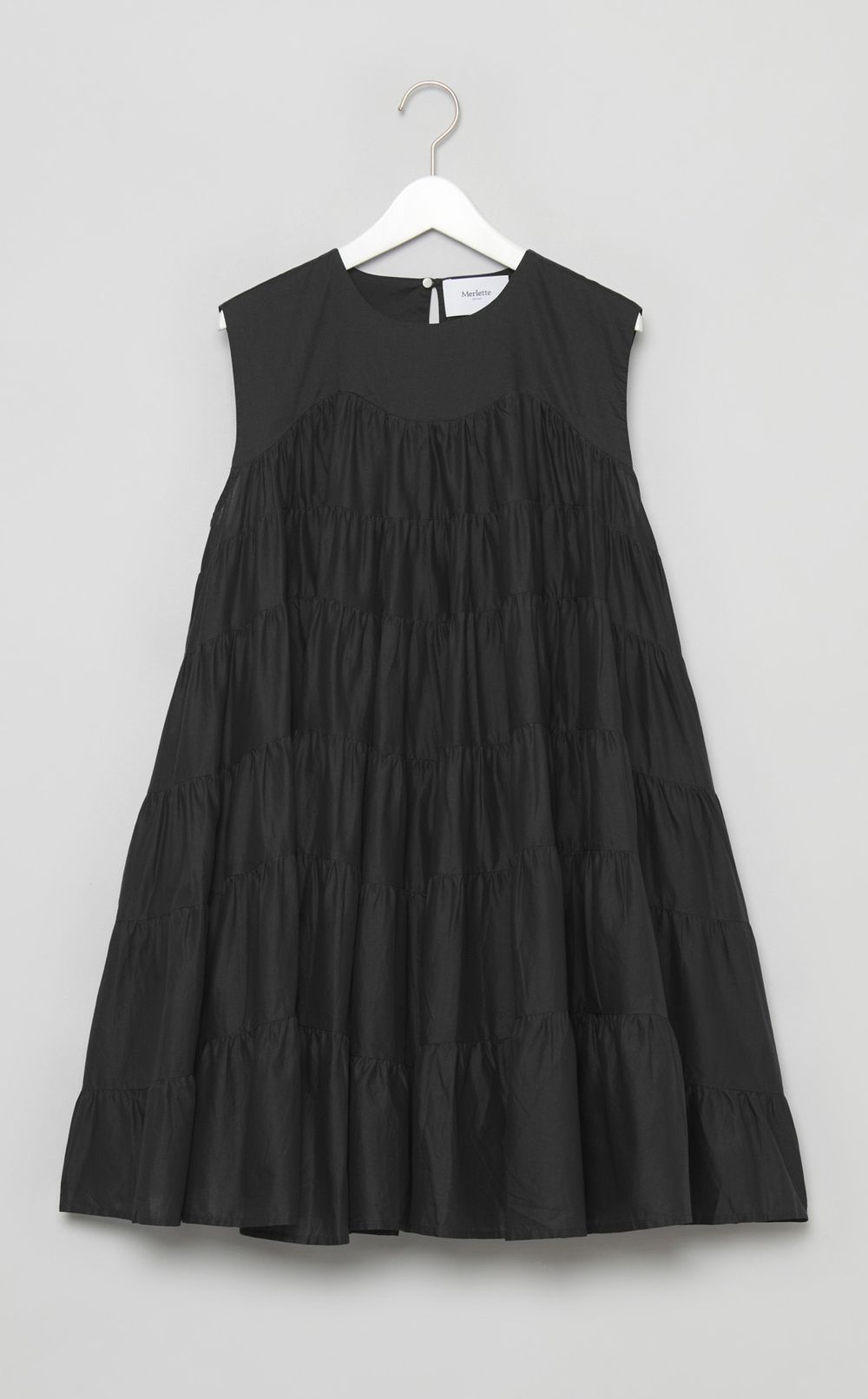 ティアードミニドレス