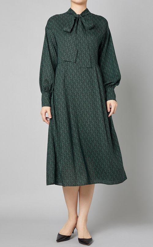 フロンタブルボウタイワンピース