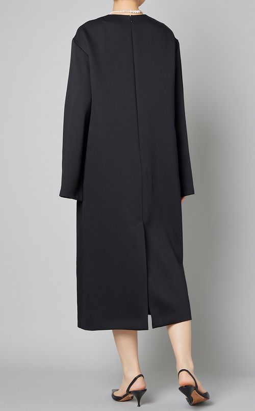 ビスコースサテンケープスリーブドレス