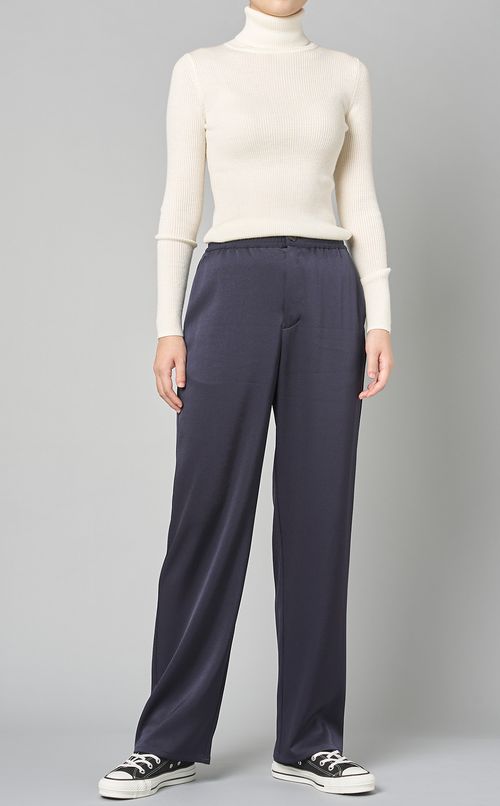 サテンイージーストレートパンツ