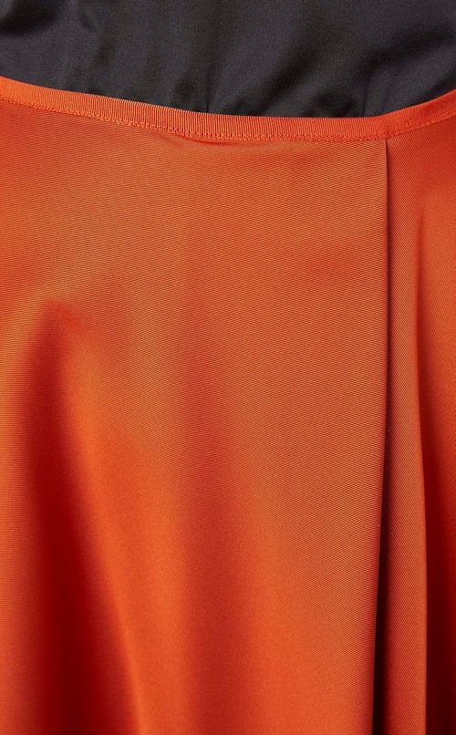 ツイルタフタスカート