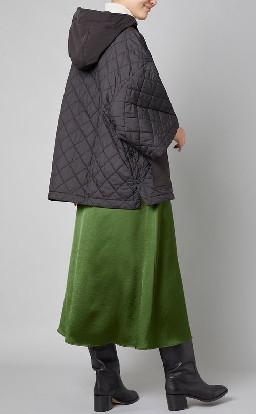 キルティングフーディラップポンチョ