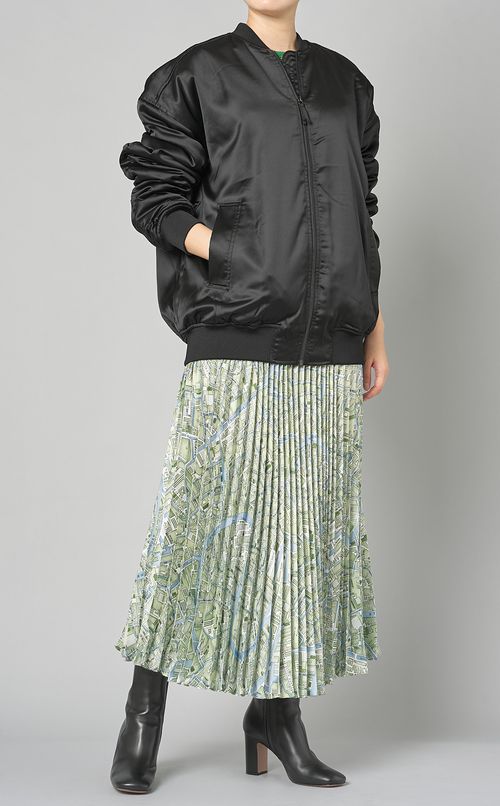 ナイロンオーバーサイズボンバージャケット