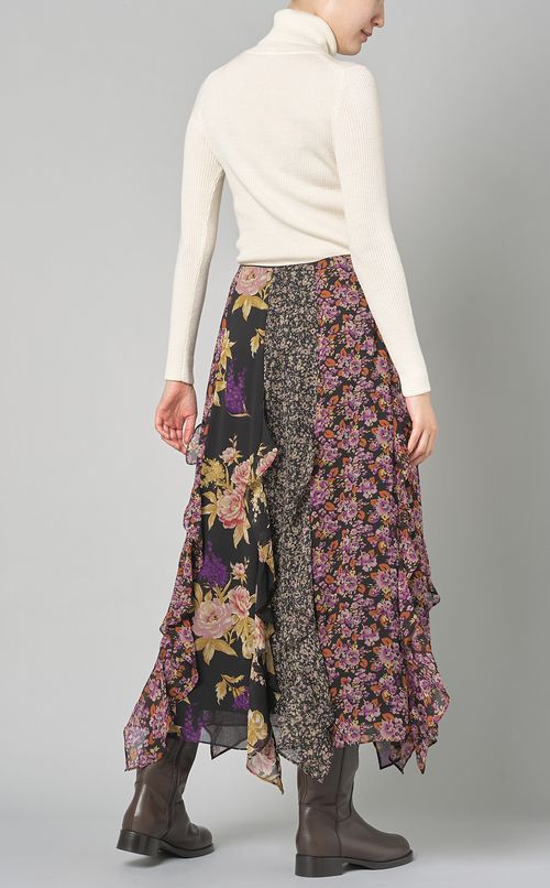 フラワープリントラッフルスカート