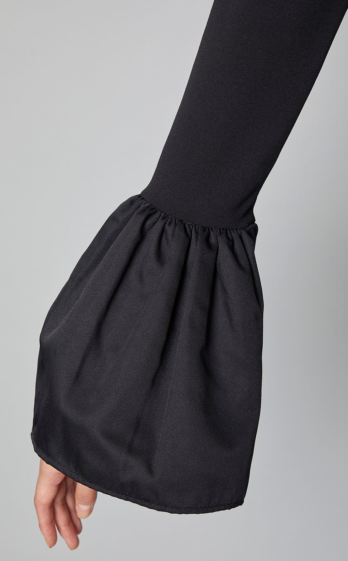 ISSEY MIYAKE FETE ドレープ プリーツ ベルスリーブカットソー