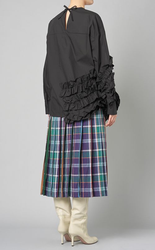 コットンフリルクルーネックブラウス