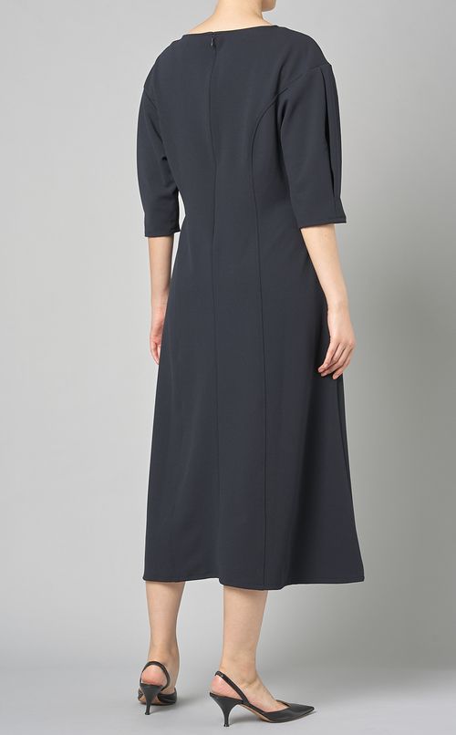 デザインネックカットソーワンピース