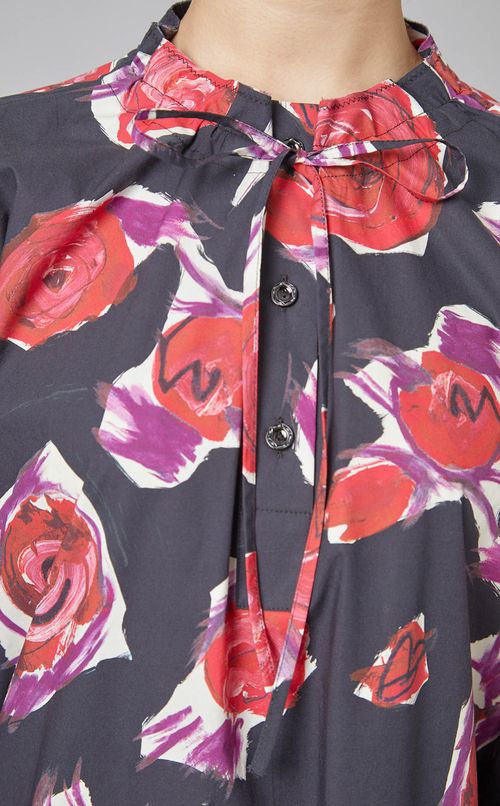 フラワープリントラウンドヘムワンピース