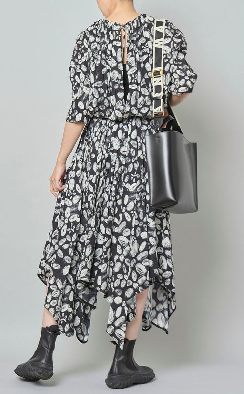 MUSEOロゴストラップレザーバッグ