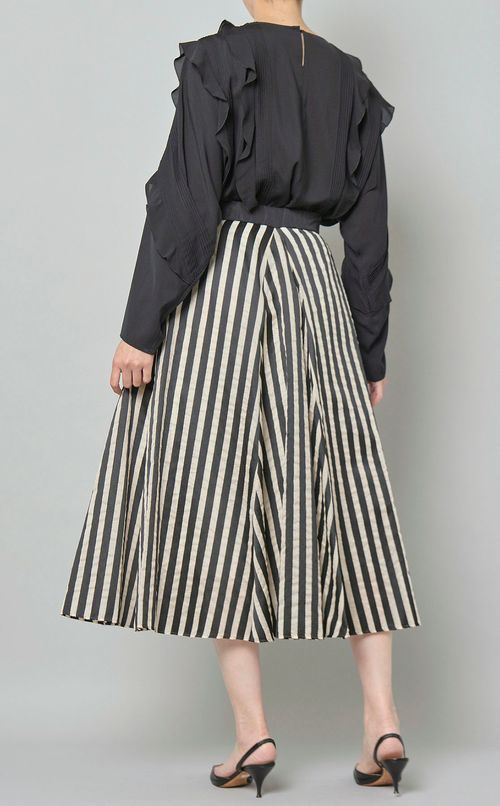 オーガンザストライプスカート