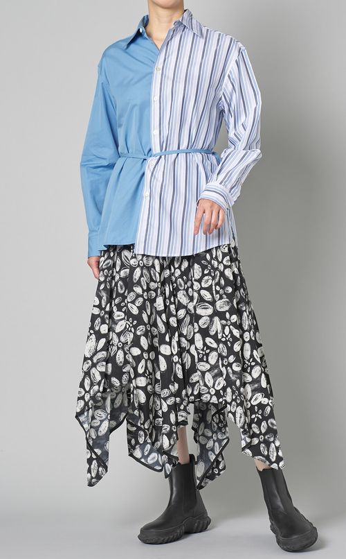フラワープリントアシンメトリースカート