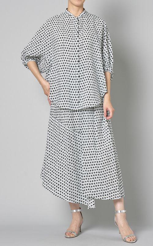 プリントバンドカラーブラウス