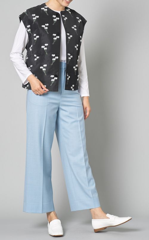 フラワー刺繍スクエアベスト