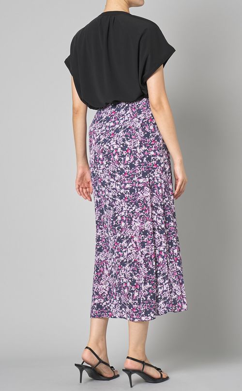 プリントフロントタックスカート