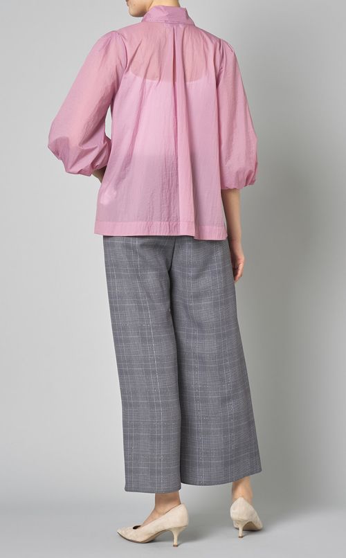 ビッグリボンブラウス