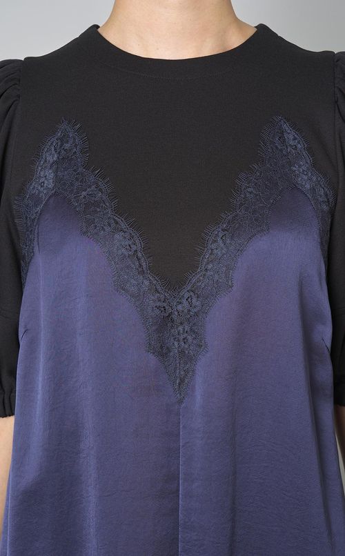 レーストリムギャザースリーブワンピース