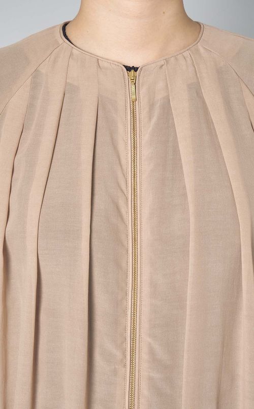 ノーカラーシアーブルゾン