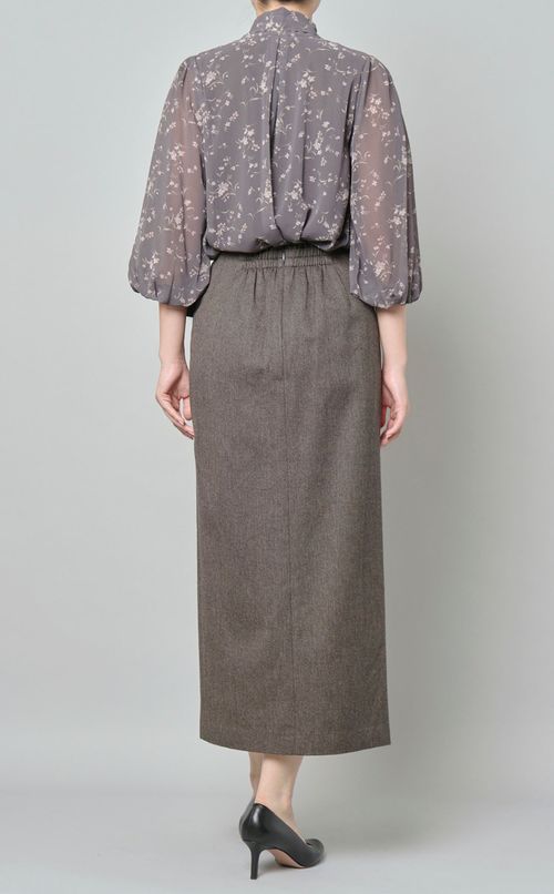 カットオフウールベルト付スカート