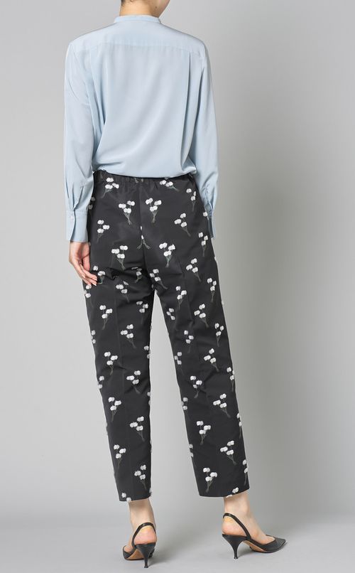 フラワージャガードテーパードパンツ