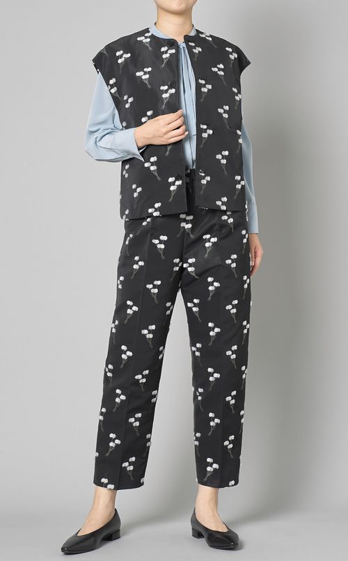 フラワージャガードテーパードパンツ