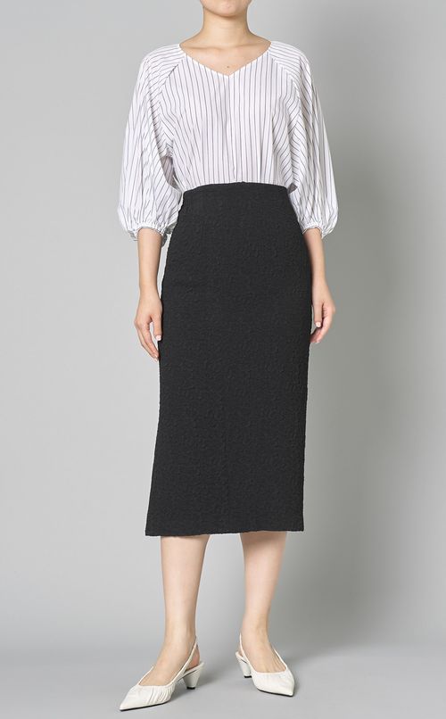 Vネックコットンプルオーバーブラウス