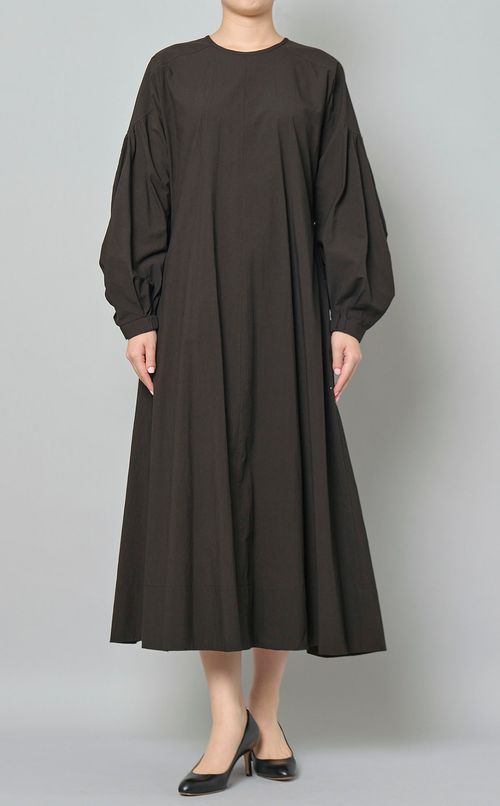 タイプライターカーブスリーブドレス