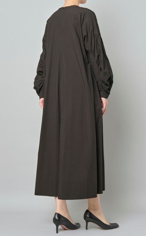 タイプライターカーブスリーブドレス