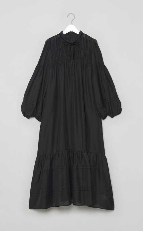 シフォンギャザーワンピース