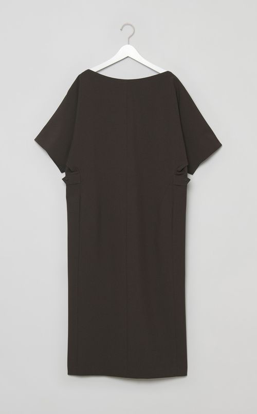 ドルマンスリーブスーツワンピース