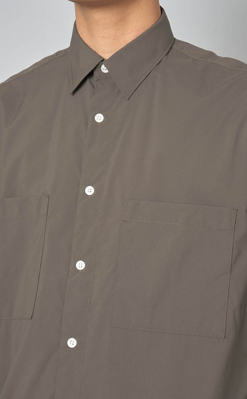 マルチファンクションシャツ