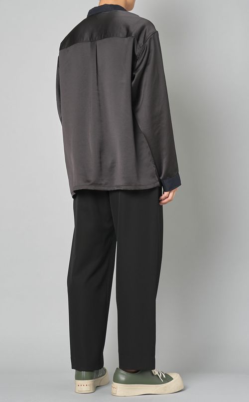 ナイロンタフタサテンシャツ