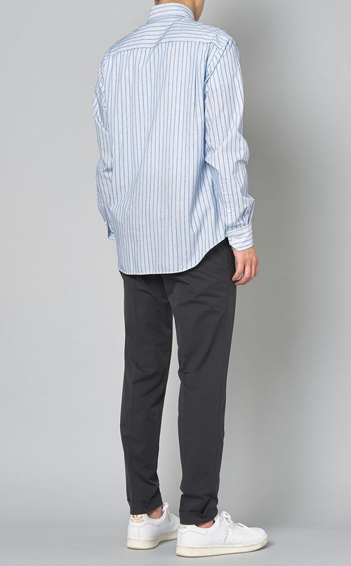 ワイドスプレッドカラーシャツ