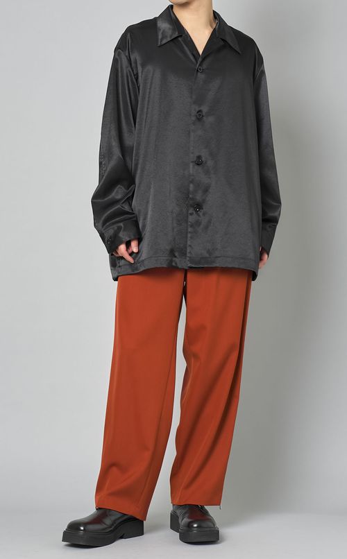 サテンオープンカラーシャツ