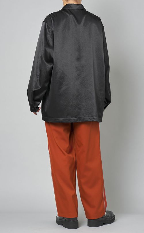 サテンオープンカラーシャツ