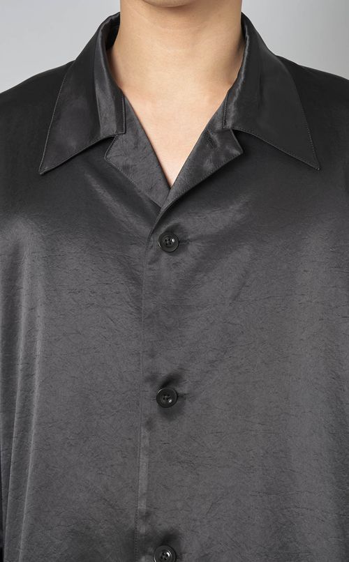 サテンオープンカラーシャツ