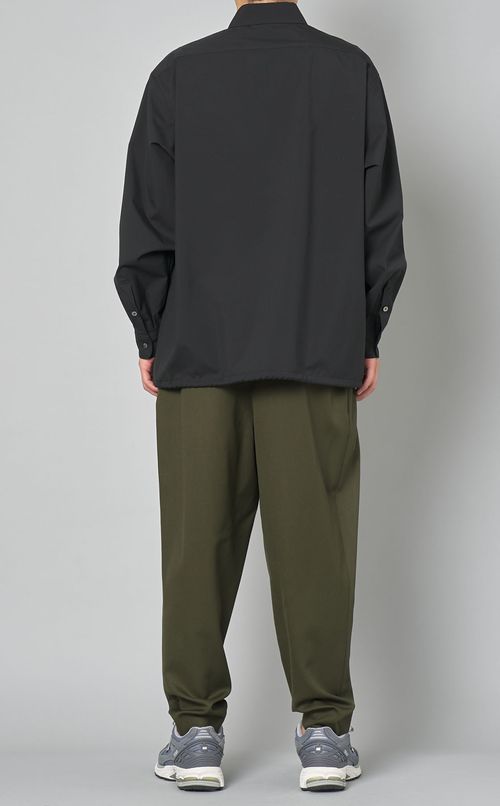 プルオーバースポーツシャツ