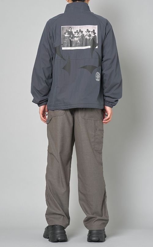 バックプリントブルゾン