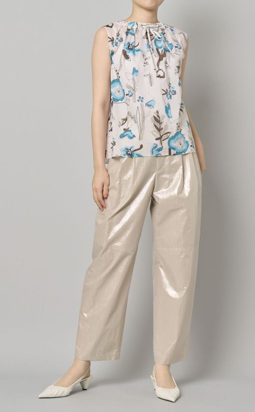 フラワーネックギャザーブラウス