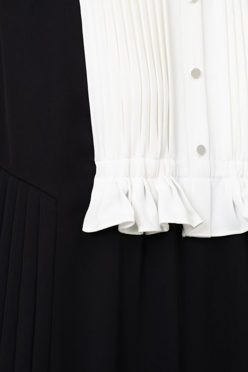 Aラインプリーツワンピース