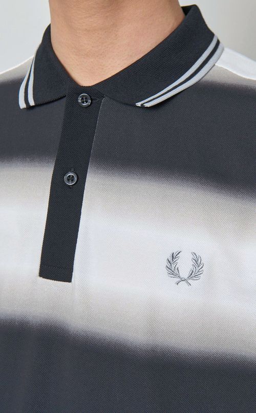 グラデーションボーダーポロシャツ