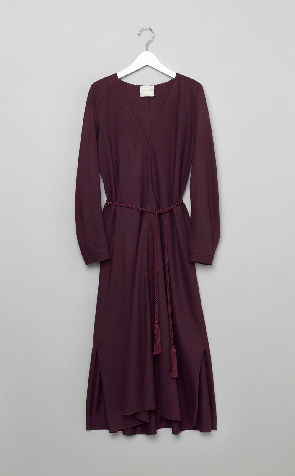 Vネックウールロングワンピース