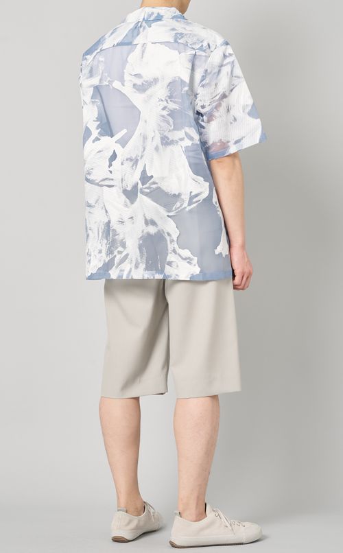 オープンカラーシャツ