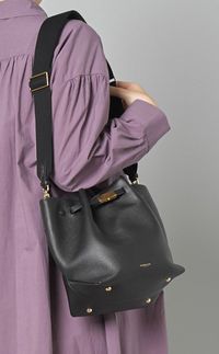 NewYork Bucketレザーバッグ