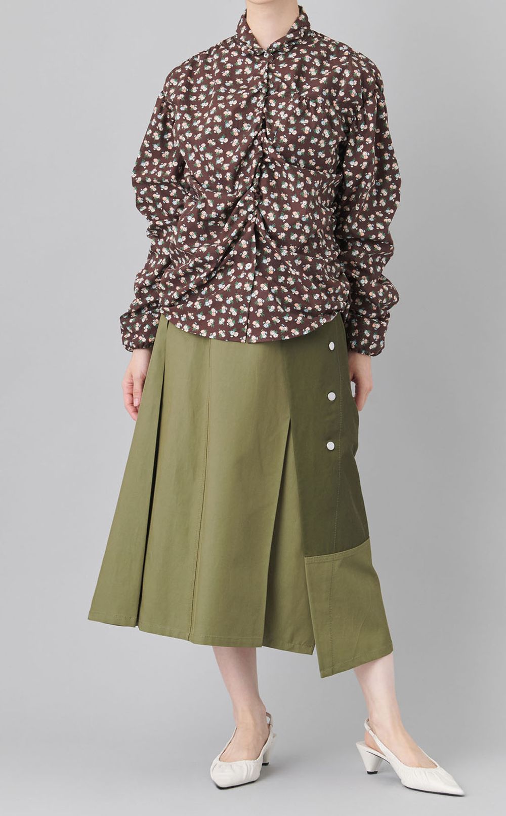 フラワープリントシャーリングシャツ